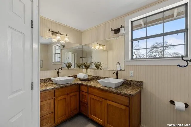158 Watch Hill Stonewall, TX 78671