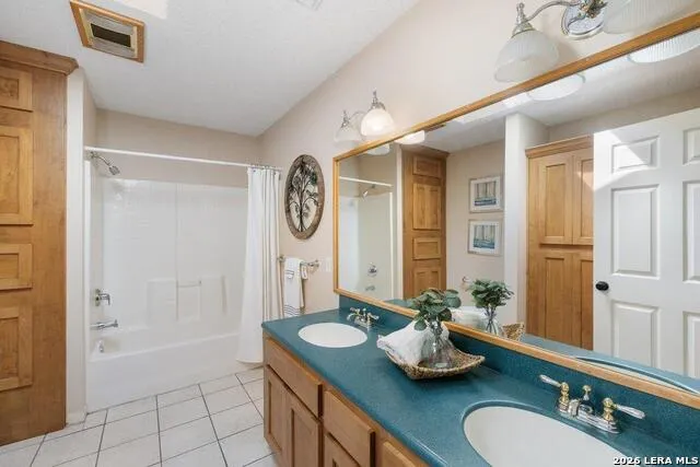 158 Watch Hill Stonewall, TX 78671