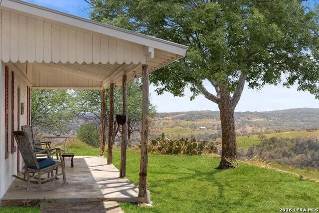 158 Watch Hill Stonewall, TX 78671