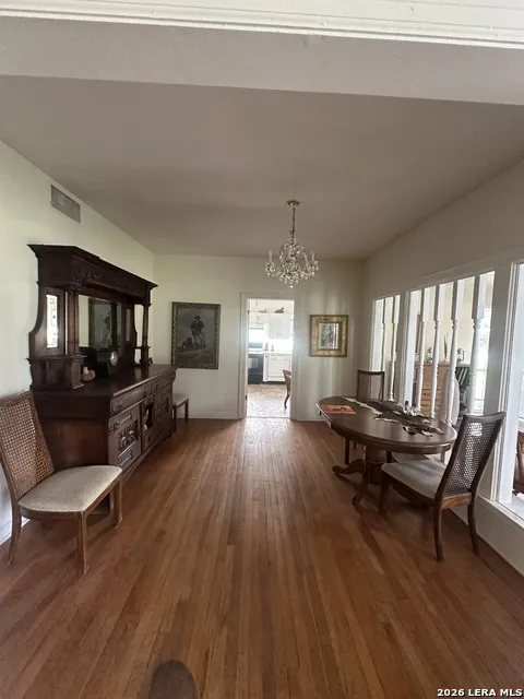 844 Laurel Uvalde, TX 78801