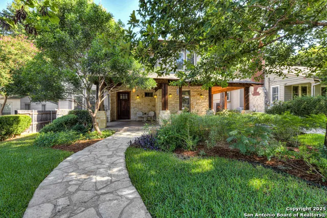 211 Inslee Ave Alamo Heights, TX 78209