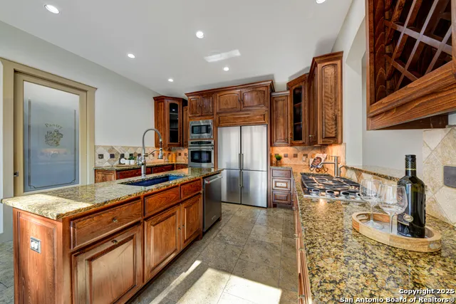 211 Inslee Ave Alamo Heights, TX 78209