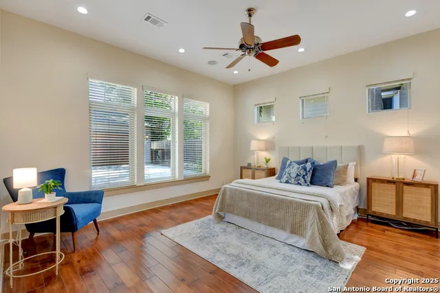 211 Inslee Ave Alamo Heights, TX 78209