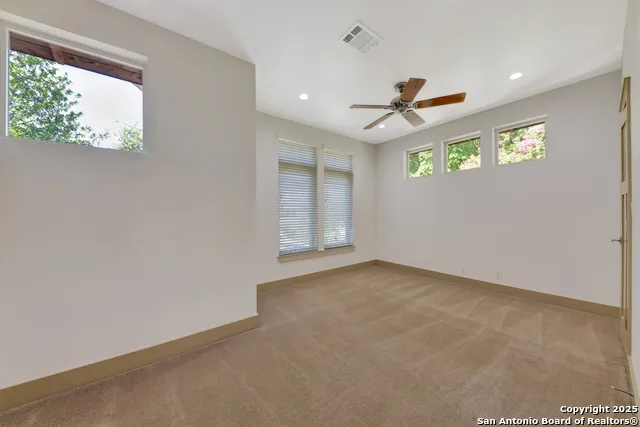 211 Inslee Ave Alamo Heights, TX 78209