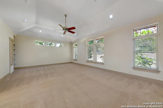 211 Inslee Ave Alamo Heights, TX 78209