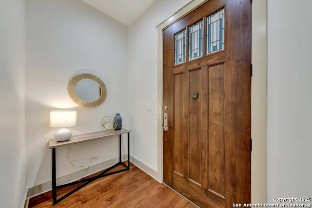 211 Inslee Ave Alamo Heights, TX 78209
