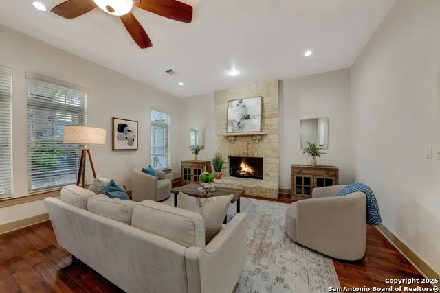 211 Inslee Ave Alamo Heights, TX 78209