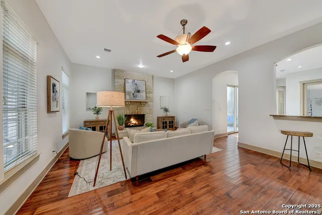 211 Inslee Ave Alamo Heights, TX 78209