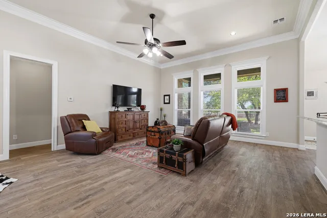 529 Double Gate Castroville, TX 78009