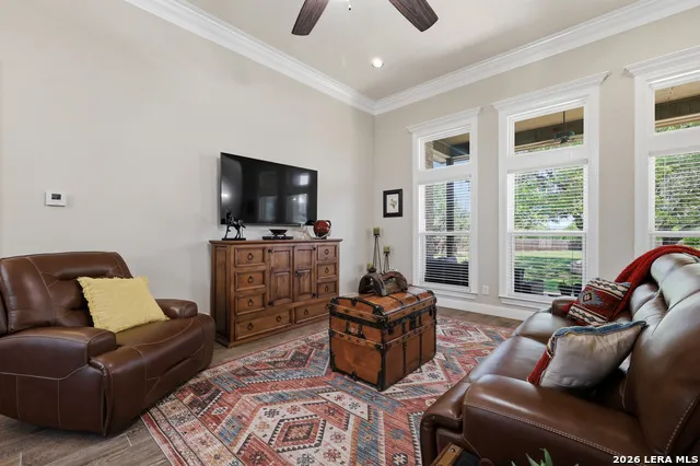 529 Double Gate Castroville, TX 78009