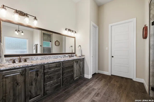 529 Double Gate Castroville, TX 78009