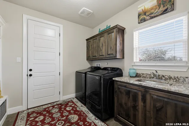 529 Double Gate Castroville, TX 78009