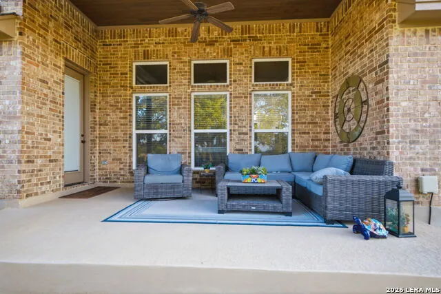 529 Double Gate Castroville, TX 78009