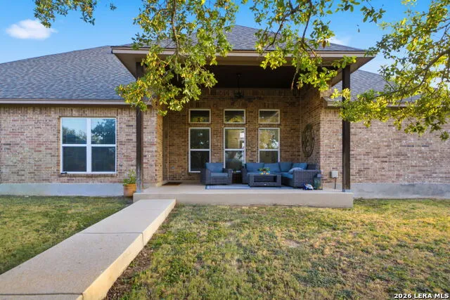 529 Double Gate Castroville, TX 78009