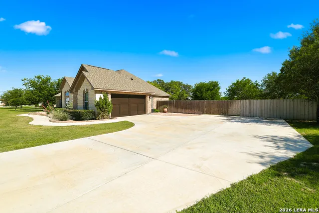 529 Double Gate Castroville, TX 78009