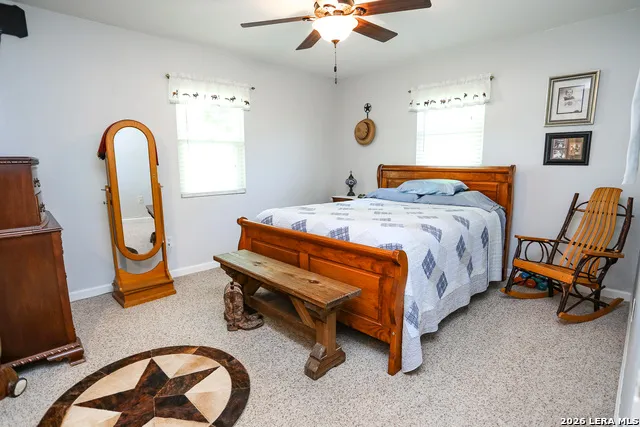 124 COVE DR Pipe Creek, TX 78063