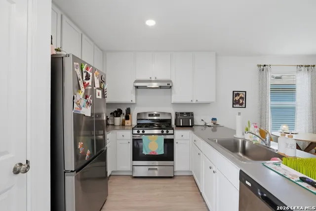 9220 James Bowie Seguin, TX 78155