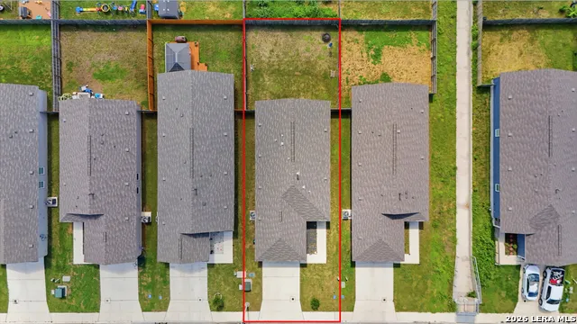 9220 James Bowie Seguin, TX 78155