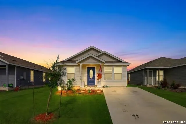 216 HELLCATS WAY Jarrell, TX 76537