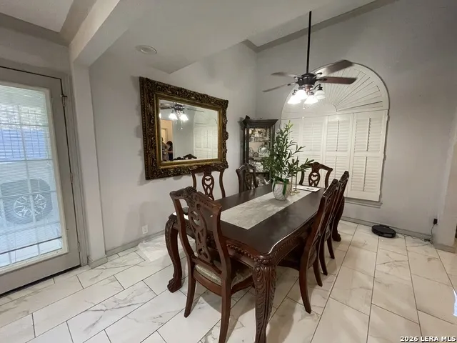 808 E San Pedro Street Laredo, TX 78041
