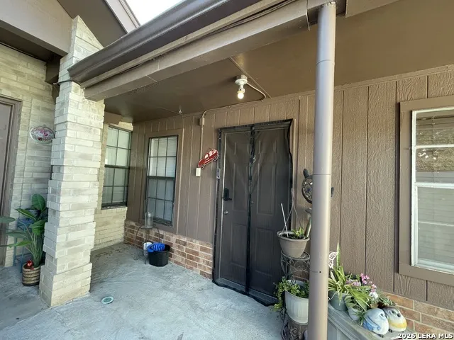 808 E San Pedro Street Laredo, TX 78041