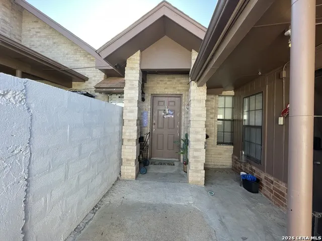 808 E San Pedro Street Laredo, TX 78041