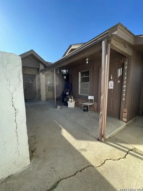 808 E San Pedro Street Laredo, TX 78041