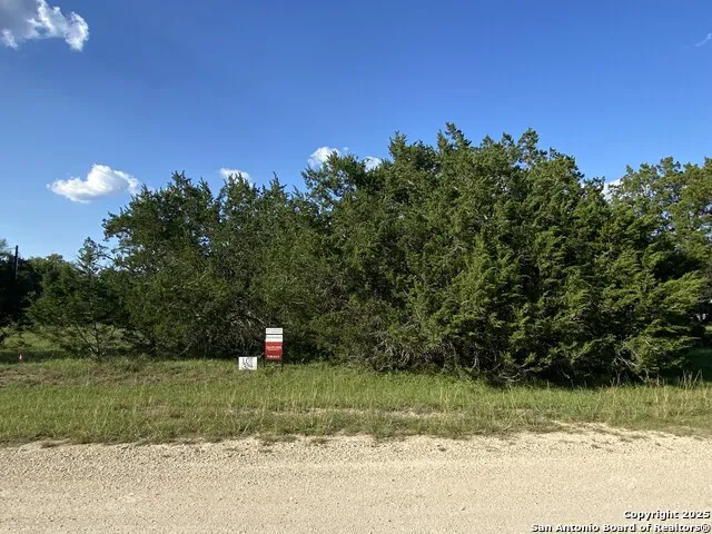 LOT 324 RIVER BEND RD Bandera, TX 78003