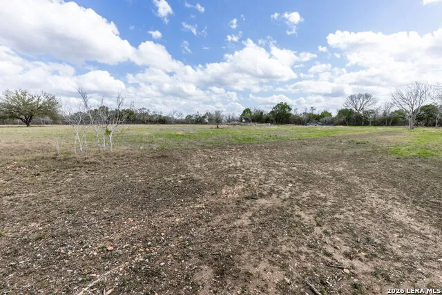 2071 E Us Highway 90 Seguin, TX 78155