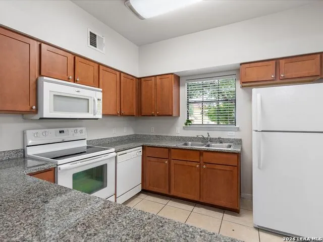 6160 Eckhert Unit APT 1718 San Antonio, TX 78240