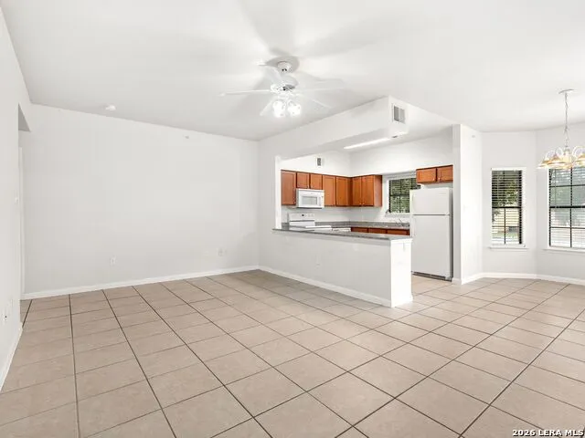 6160 Eckhert Unit APT 1718 San Antonio, TX 78240