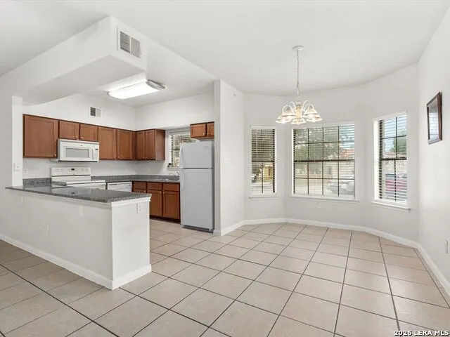 6160 Eckhert Unit APT 1718 San Antonio, TX 78240