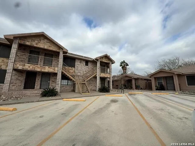 1787 Calle Ginebra Unit 7 Eagle Pass, TX 78852