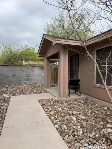 1787 Calle Ginebra Unit 7 Eagle Pass, TX 78852