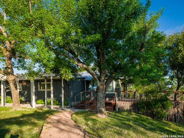217 Saddle Wood Comfort, TX 78013