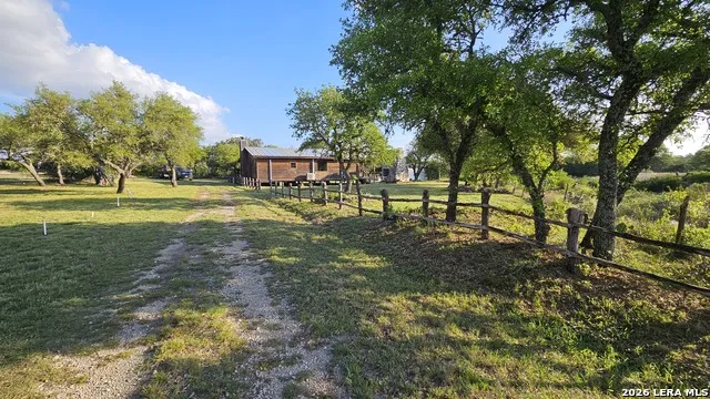 11695 COUNTY ROAD 350 Barksdale, TX 78828