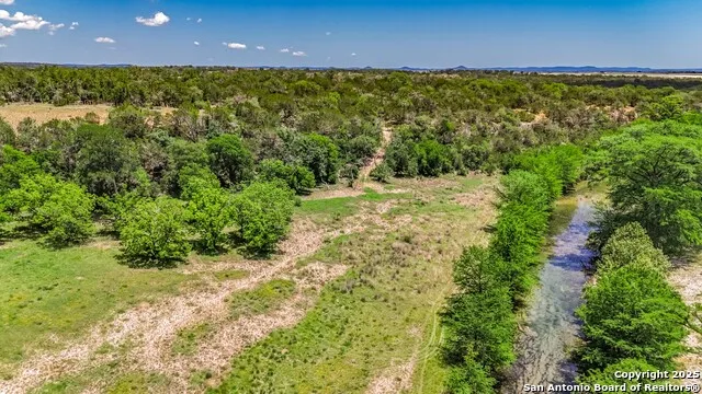 101 Betty Drive Bandera, TX 78803