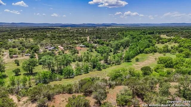 101 Betty Drive Bandera, TX 78803