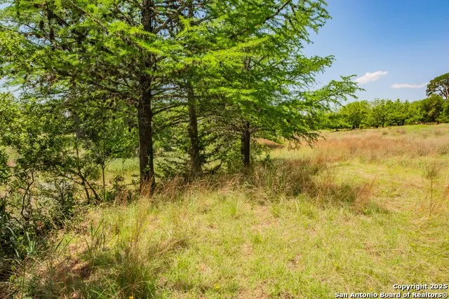 101 Betty Drive Bandera, TX 78803
