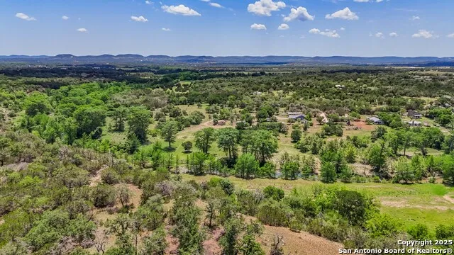 101 Betty Drive Bandera, TX 78803