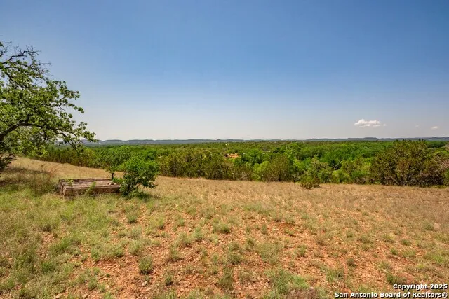 101 Betty Drive Bandera, TX 78803