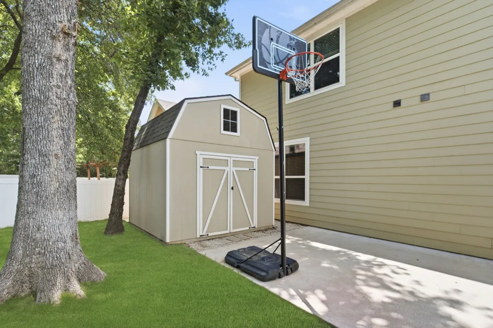 10009 Concord Drive Providence Village, TX 76227