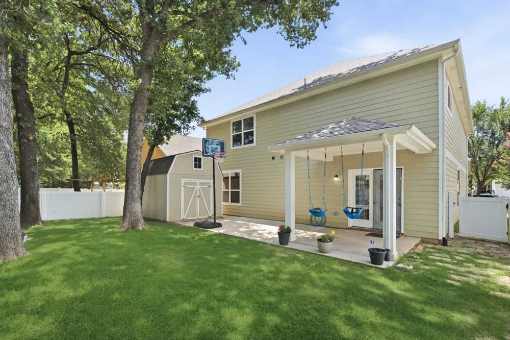 10009 Concord Drive Providence Village, TX 76227