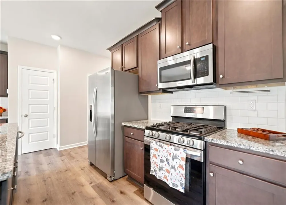 3645 Prospect Point Drive Oakwood, GA 30566