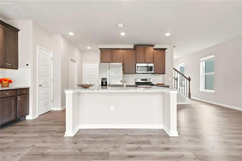 3645 Prospect Point Drive Oakwood, GA 30566