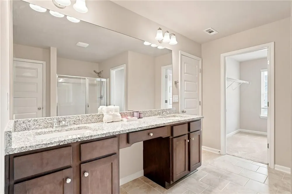 3645 Prospect Point Drive Oakwood, GA 30566