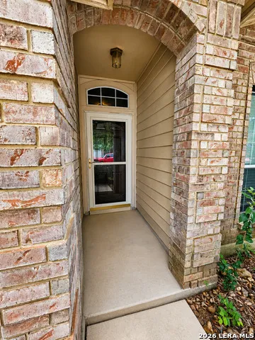 9006 Pinseeker Selma, TX 78154