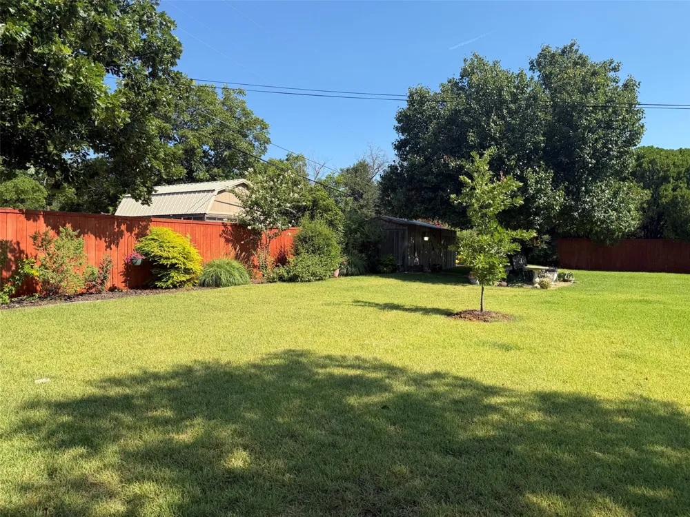 1016 Cliff Drive Graham, TX 76450
