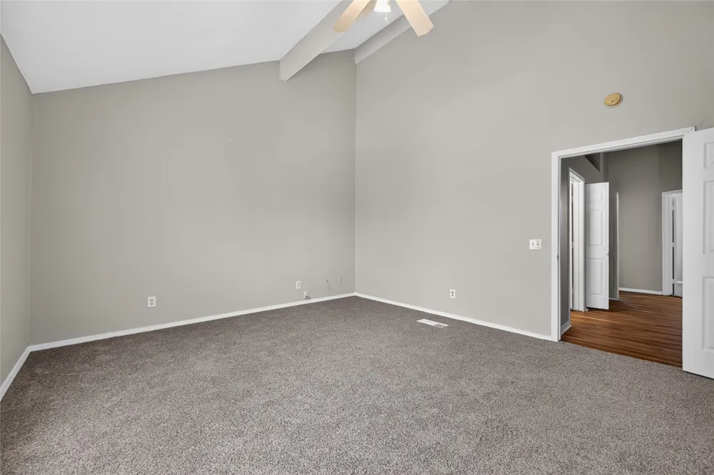 226 Cliff Heights Circle Dallas, TX 75241