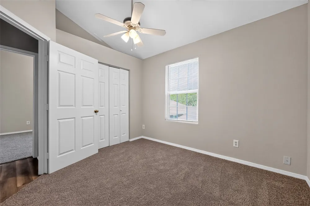 226 Cliff Heights Circle Dallas, TX 75241